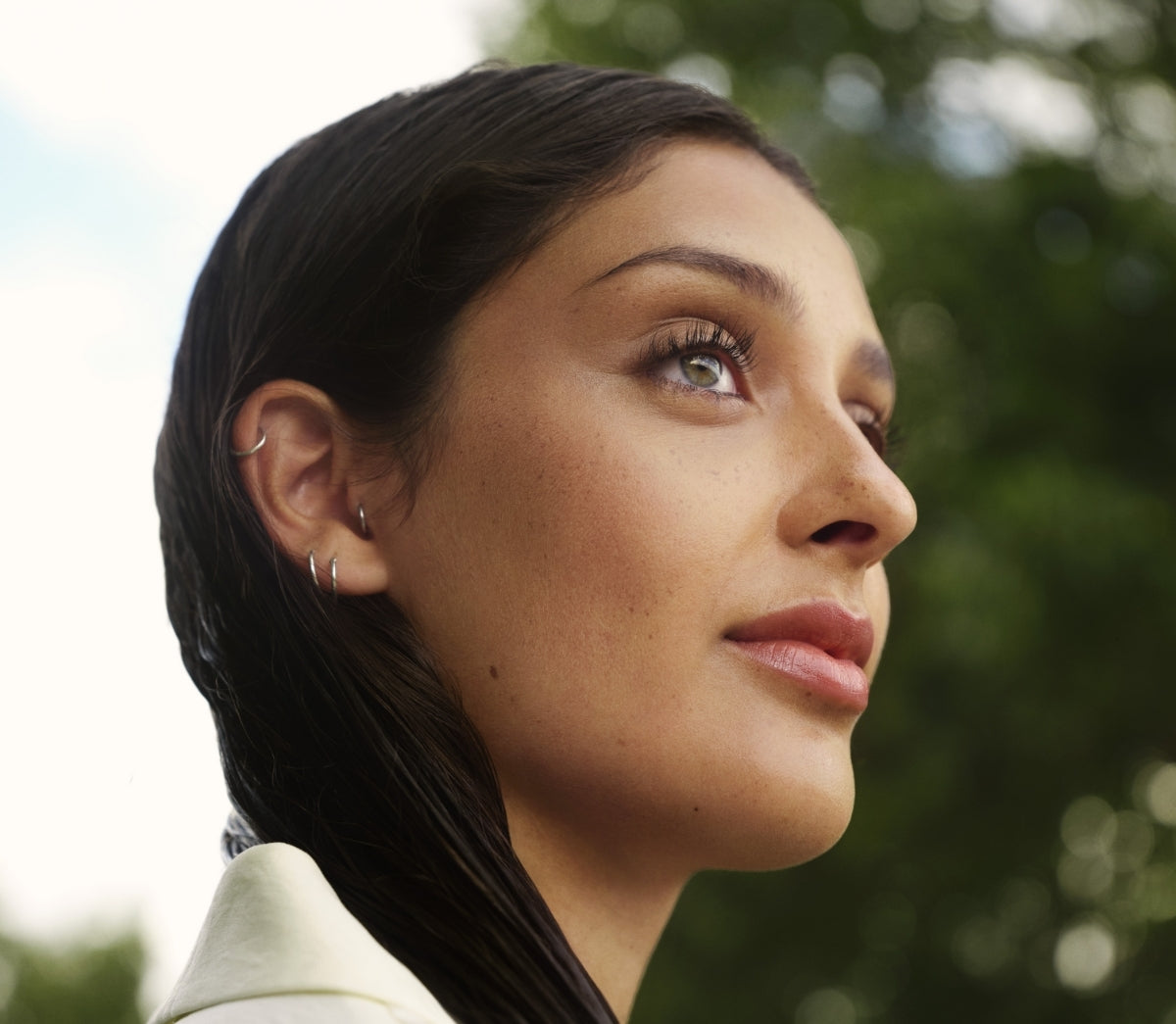 شامبو اكليل الجبل  + الببديتات لتهيئة فروة الرأس