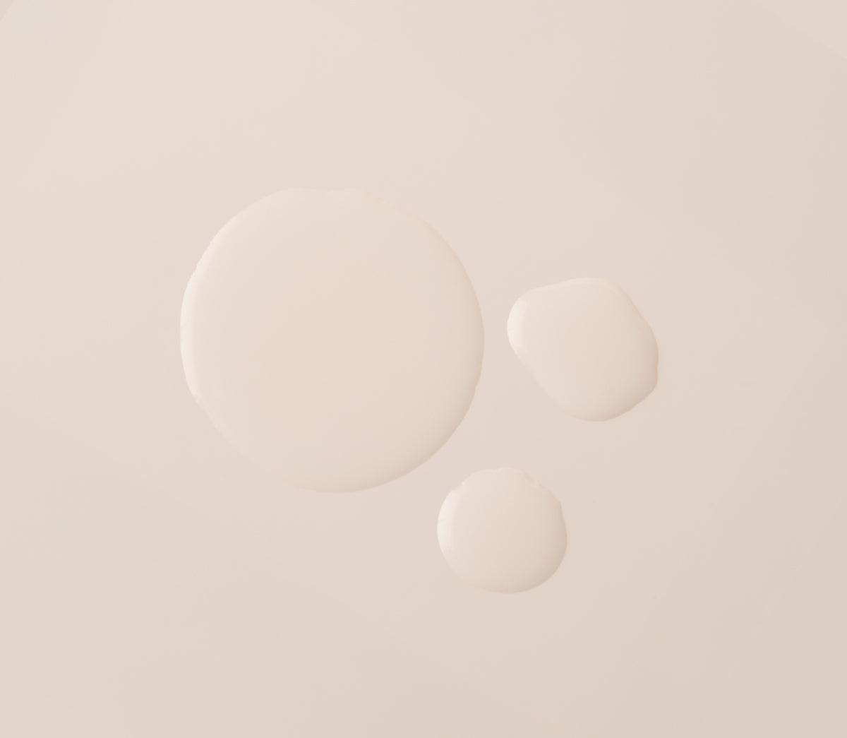 سيروم لفروة الرأس الميرمية + الفيتامينات المتعدده  لمقاومة الشيب وعلامات شيخوخة الشعر