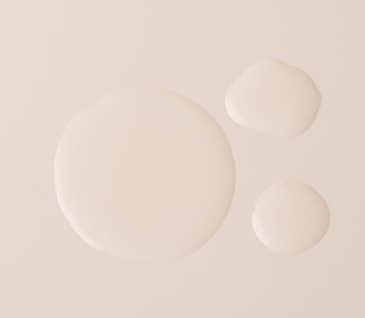 سيروم لفروة الرأس الميرمية + الفيتامينات المتعدده  لمقاومة الشيب وعلامات شيخوخة الشعر